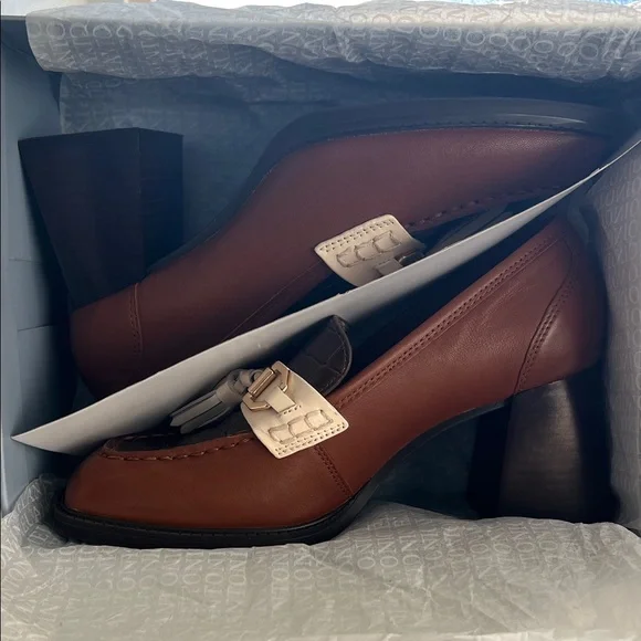 Antonio Melani Brown and White Block Heel - Picture 6 of 8